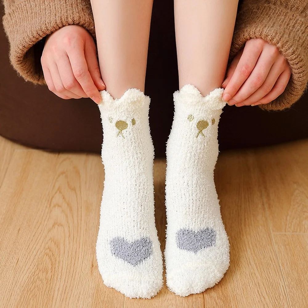 5 Pairs Comfortable Soft Coral Fleece Women Socks Love Cat Paw Print Mid-tube Warm Cartoon Thickening Sleeping Socks