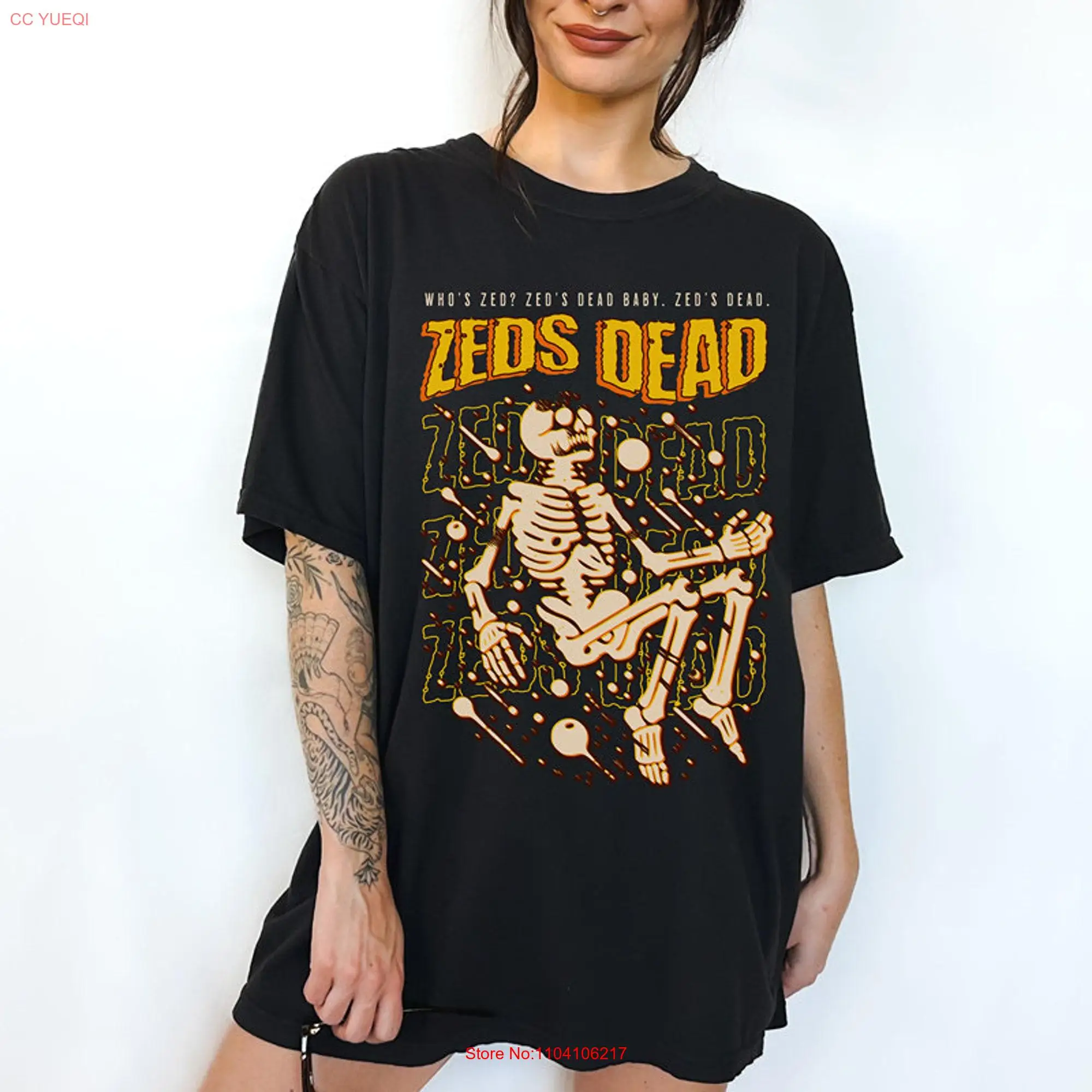 Футболка с длинным или коротким рукавом и принтом скелета