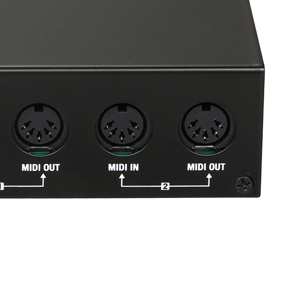 UM4x4 USB MIDI-интерфейс 4 в/4 выхода 64 MIDI-канали 4i/4o + Merge 2i4o MIDI Box 4x4