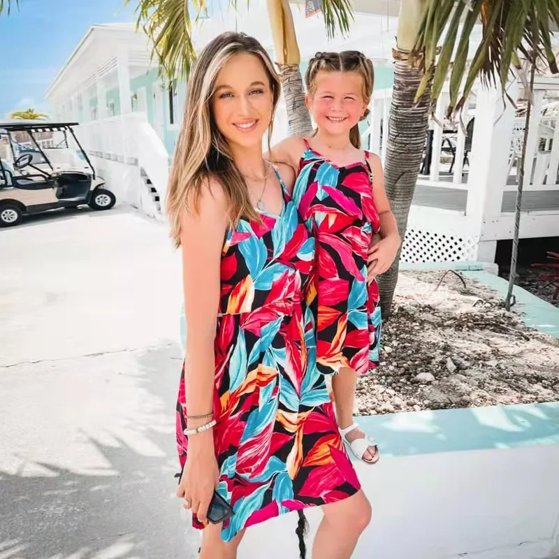 

Boho Style Mother and Daughter Dresses Family Look Tank Mommy and Me Matching Clothes Beach Woman & Toddler Girls Dress Outfits