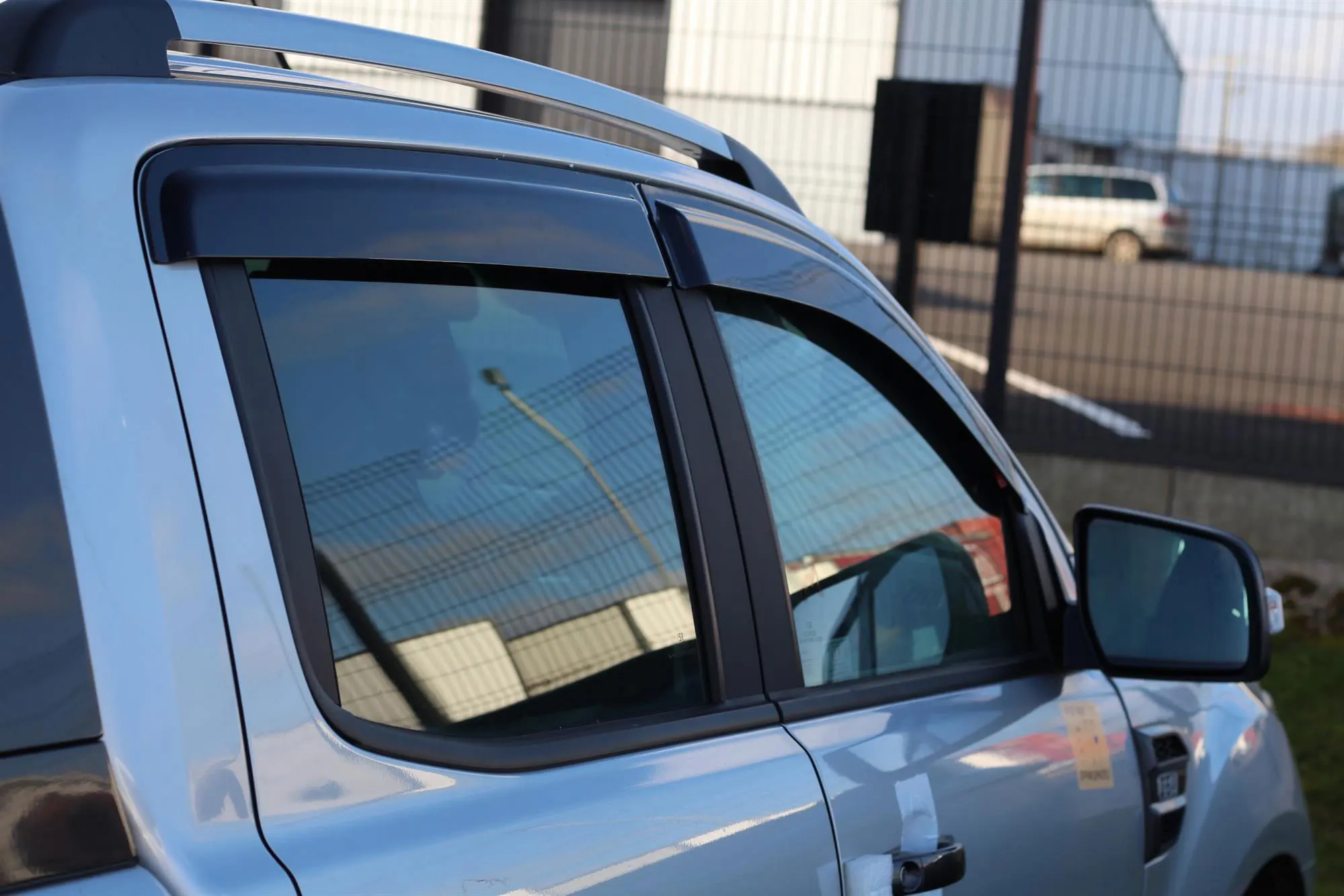 Оконный козырек оконные дождевики для Ford Ranger 2021 Wiltrak Raptor T6 T7 T8 XL XLT PX PX2 PX3 |