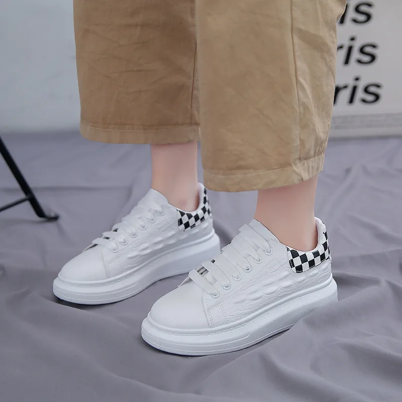 2023 Women Wedges Sneakers Lace-Up Breathable Sports Shoes Casual Platform Female Footwear Ladies Vulcanized Shoes Zapatillas