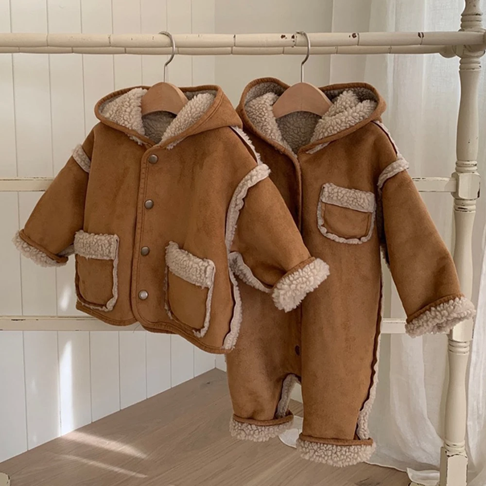 

2023 New Korean Winter Baby Hooded Lamb Coat Classic Brown Color Kids Boys Casual Jacket Tops Thicken Warm Children Clothing
