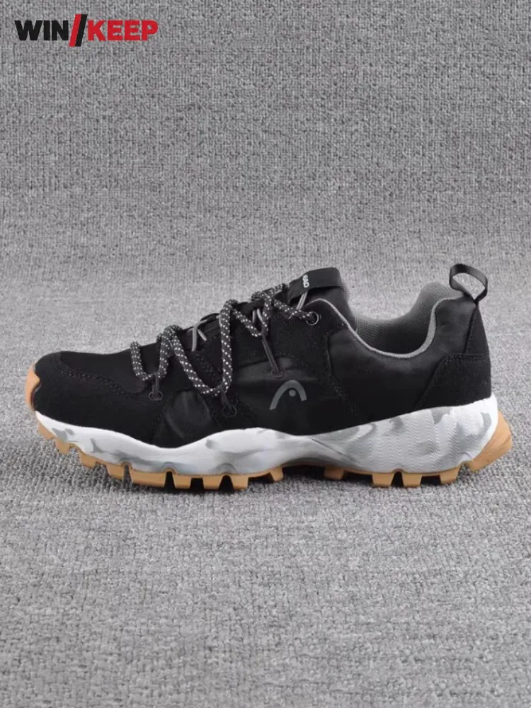 Мужские спортивные кроссовки на шнуровке