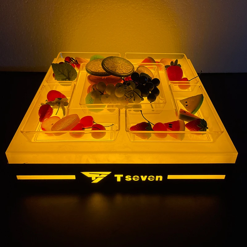 

Светящаяся стойка для фруктовых тарелок