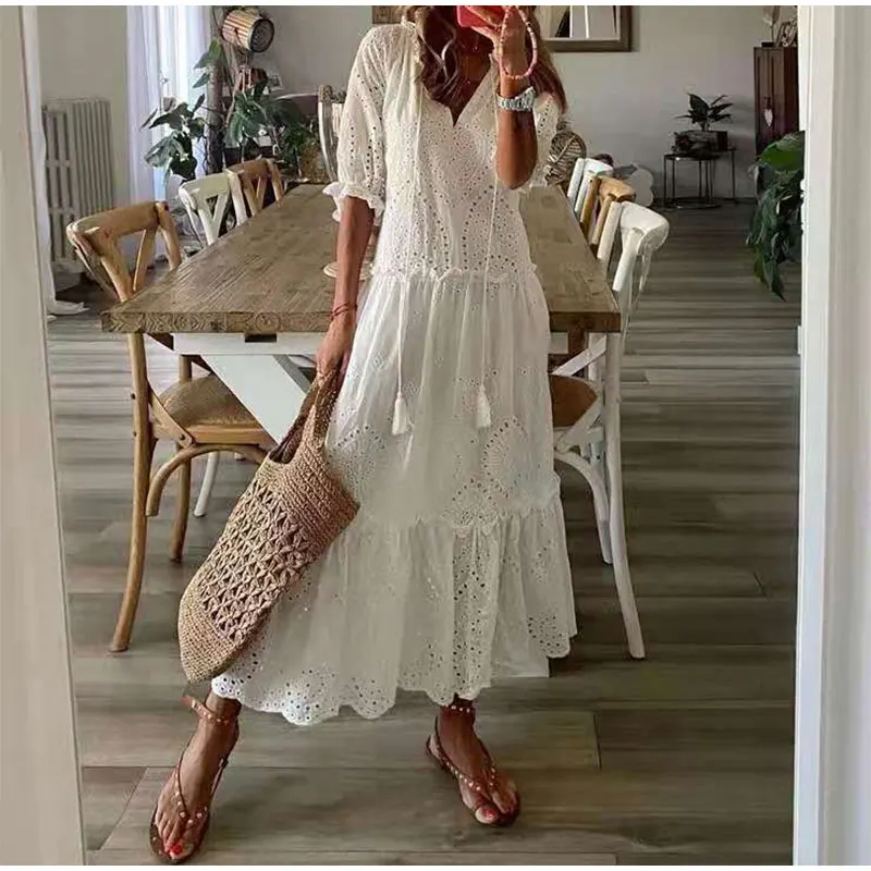 

Punching Lace Dress Women Sexy Hollow Loose A-Line Embroidery Long Dress Ladies Holiday Party Robe Bohemian Style Beach Dress