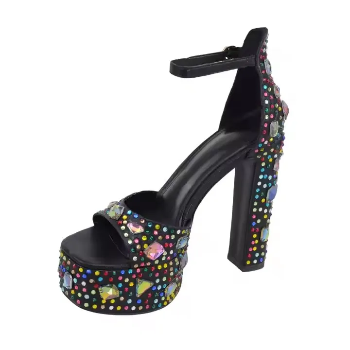 Сандалии женские на платформе роскошные босоножки с вышивкой кристаллами