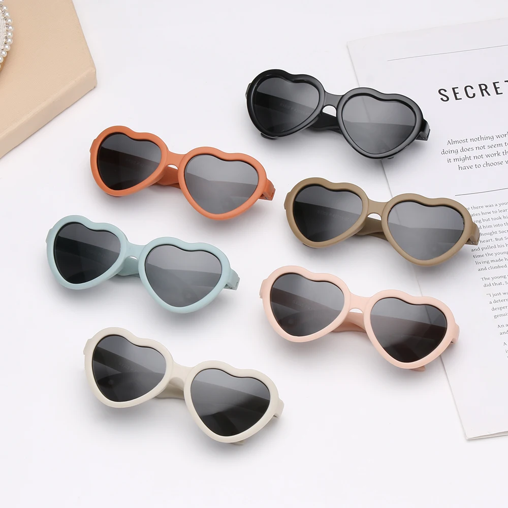 

Summer Fashion Heart-Shaped with Adjustable Strap Baby Sunglasses 0-24 Months UV Protection Polarized for Toddler Girls & Boys