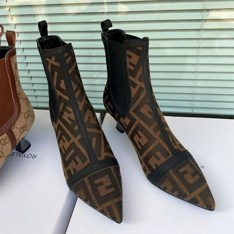 

Демисезонные брендовые ботинки на высоком каблуке с острым носком, короткие ботинки на среднем каблуке, дорожные Модные ботильоны с узором,...