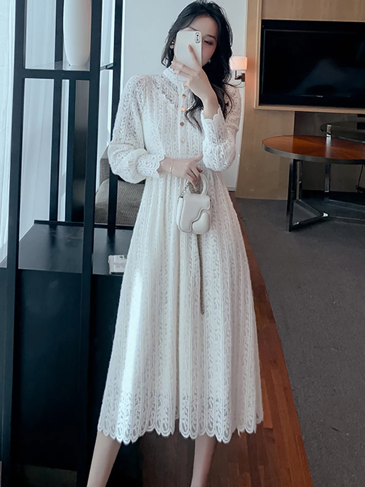 

Женское кружевное платье средней длины, элегантное белое ажурное платье с цветочным узором и крючком в Корейском стиле для выпускного вече...