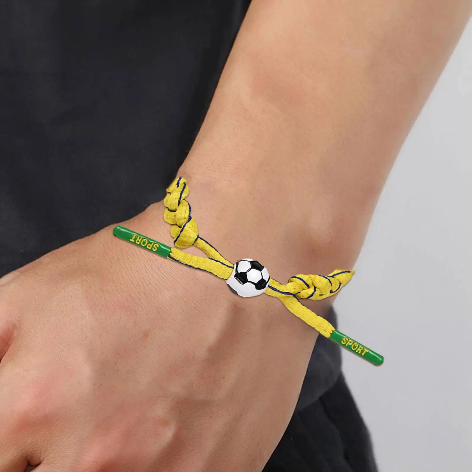 

Sport Men Soccer Pendant Wristbands Bracelet Handmade Rope Charm Favors Qatar Party Sport Adjustable Bracelet Soccer Braide M8e5
