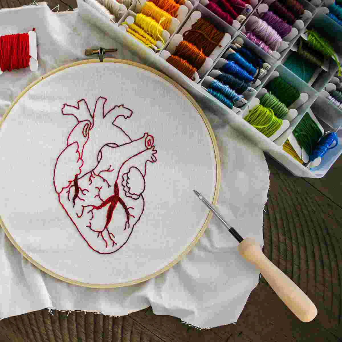 

Needle Punch Handle Wooden Tools Sewing Embroidery Yarn Pen Crossrug Punching Hole Maker Wood Stitching Weavingtool Felting