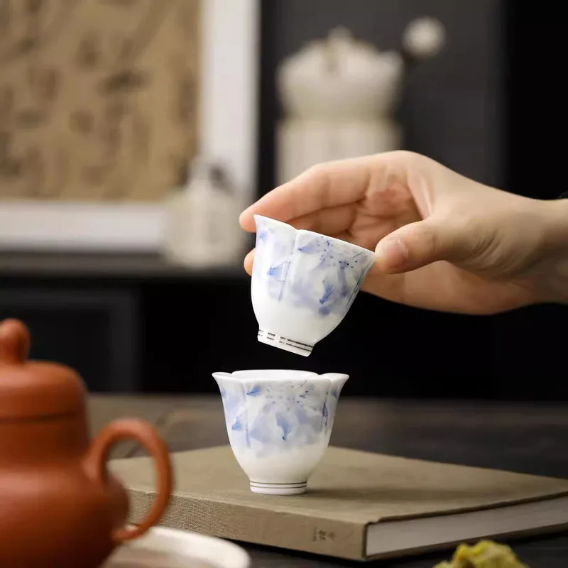 Керамическая чашка Loiesag Lotus Rhyme