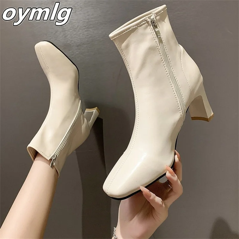 

Новинка Осень-зима 2022, темпераментные короткие сапоги, кожаные модные сапоги с квадратным носком и боковой молнией, женские сапоги на высоком толстом каблуке