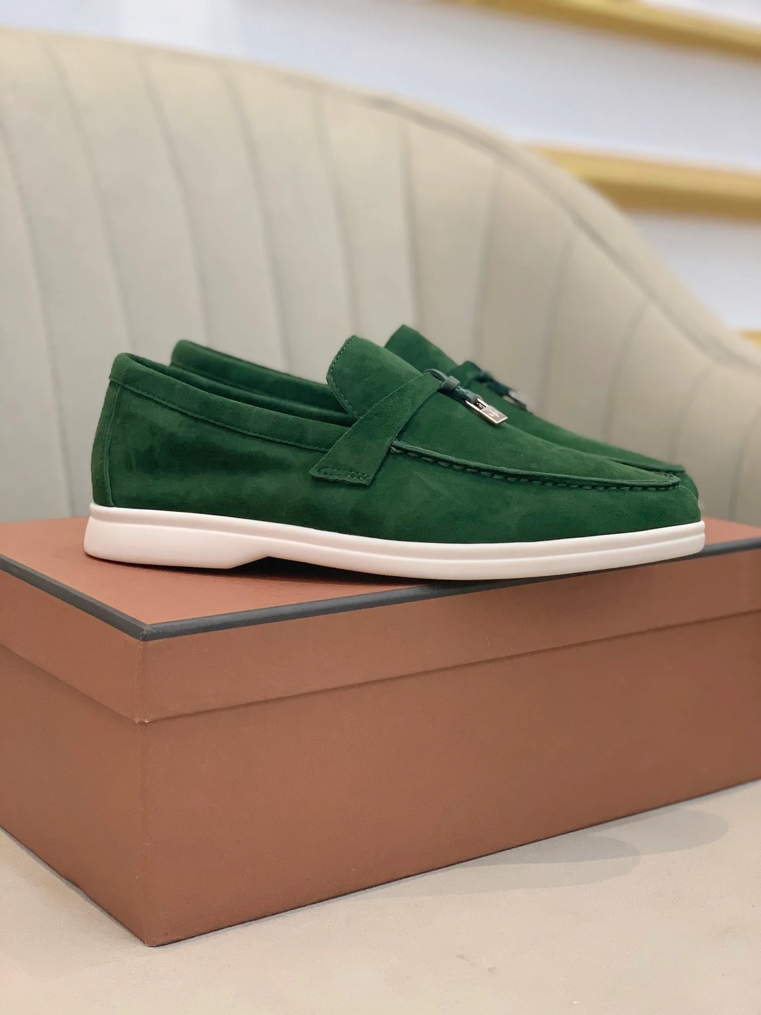 Women Loafers Suede Leather Flat Walking Shoes 2023 Autumn New Designer Luxury Flat Shoes for Men Lovers Casual Driving Shoes