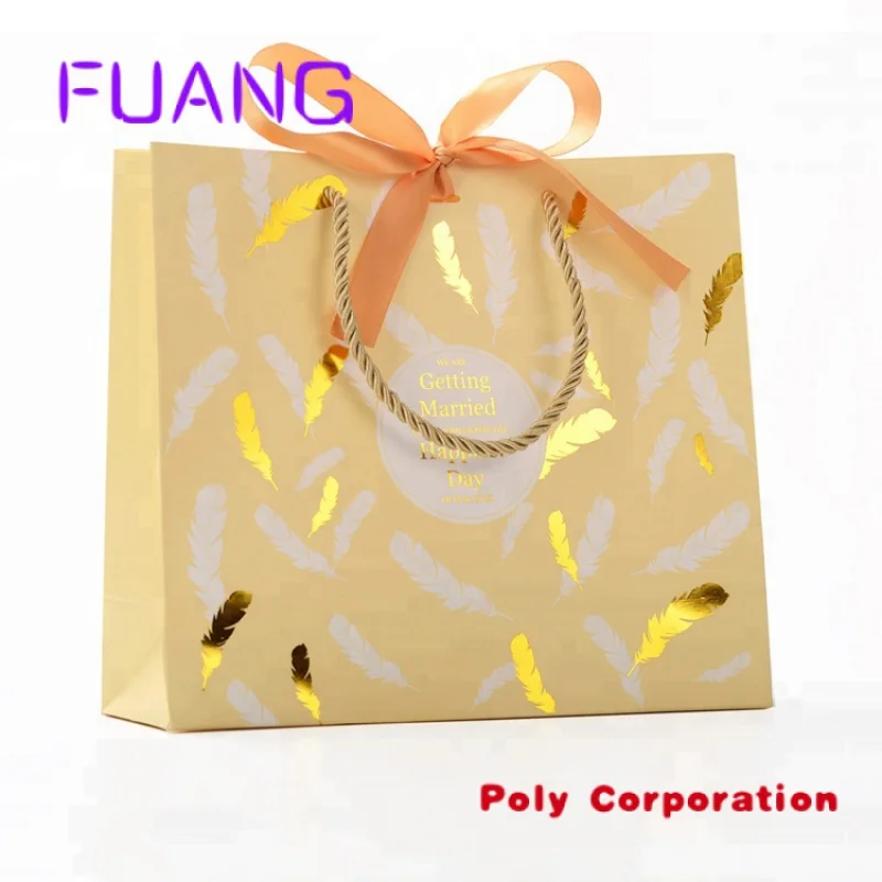 Custom Logo Gold Foil Printed Marble Christmas Gift Pack Bag Luxury Present Gift Bag With Ribbon