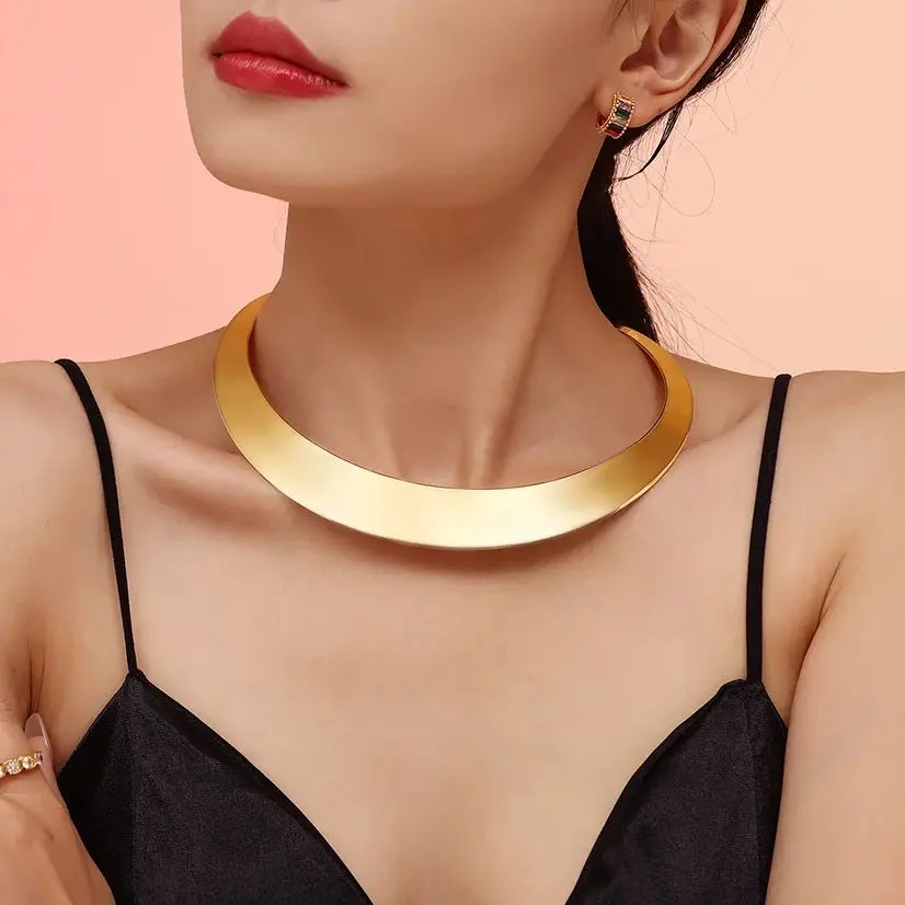 Liora массивное ожерелье с большим крутящим моментом серьги для женщин воротник из