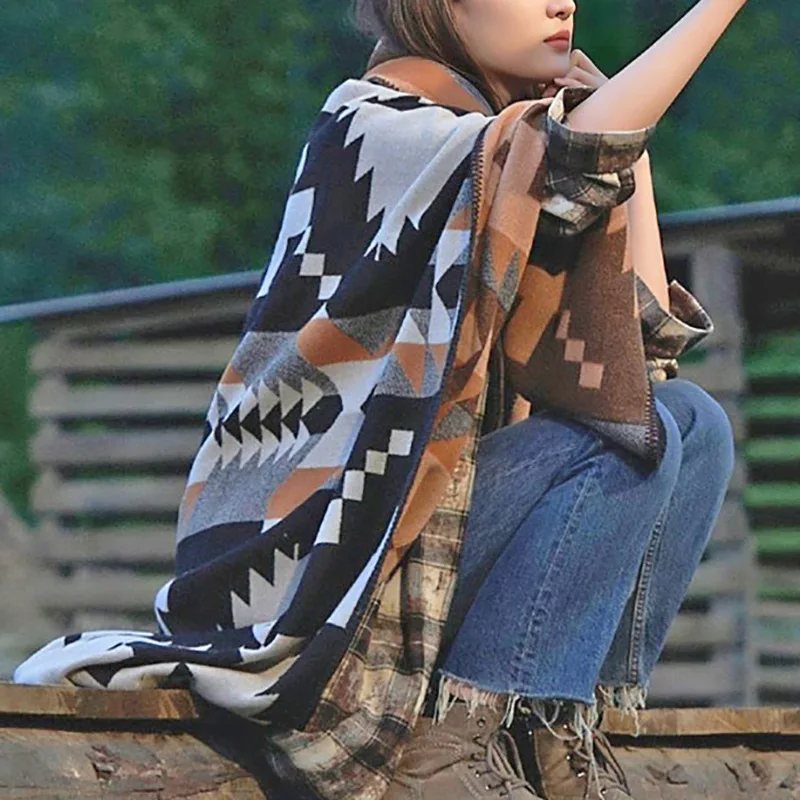 

Travel to Fashionable Places National Style Split Shawl Fashion Spring and Autumn Geometric New Cashmere Cloak