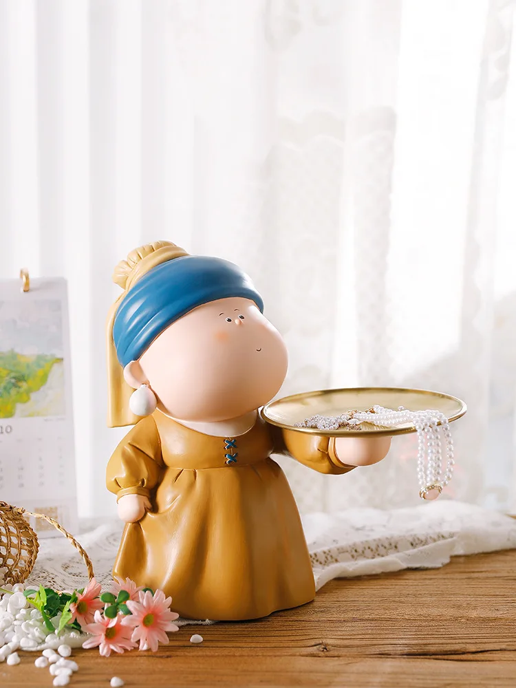 

Girl with A Pearl Earring Living Room Decoration Desktop The Artist Hallway Ideas Key Storage Ornaments Blind Box Resin