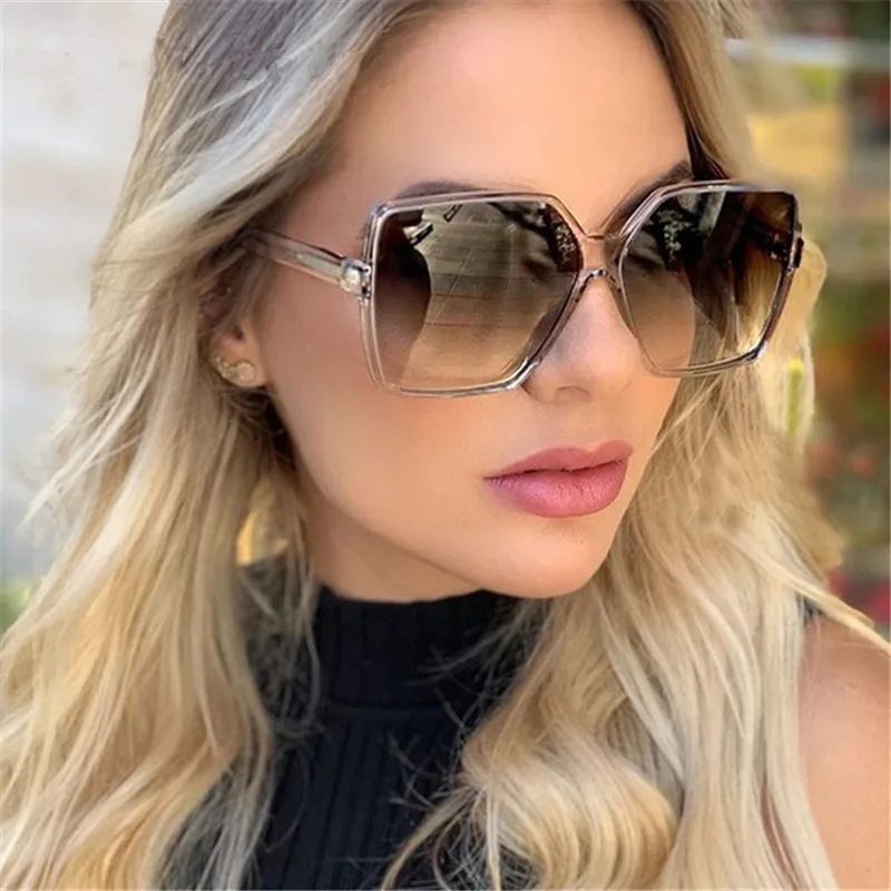 

Unisex Big Frame Women Sunglasses Retro Gradient Color Sunglasses Women Trend Street Photography Shopping Glasses