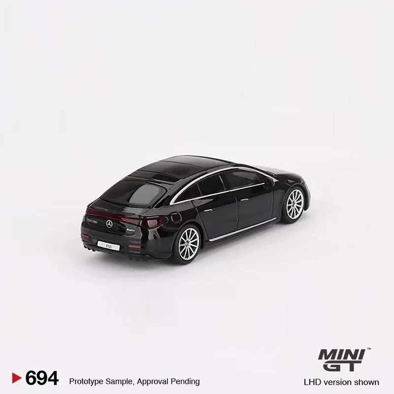 Модель автомобиля MINI GT 1:64 EQS 580 4matic коллекция литых автомобилей из сплава черного