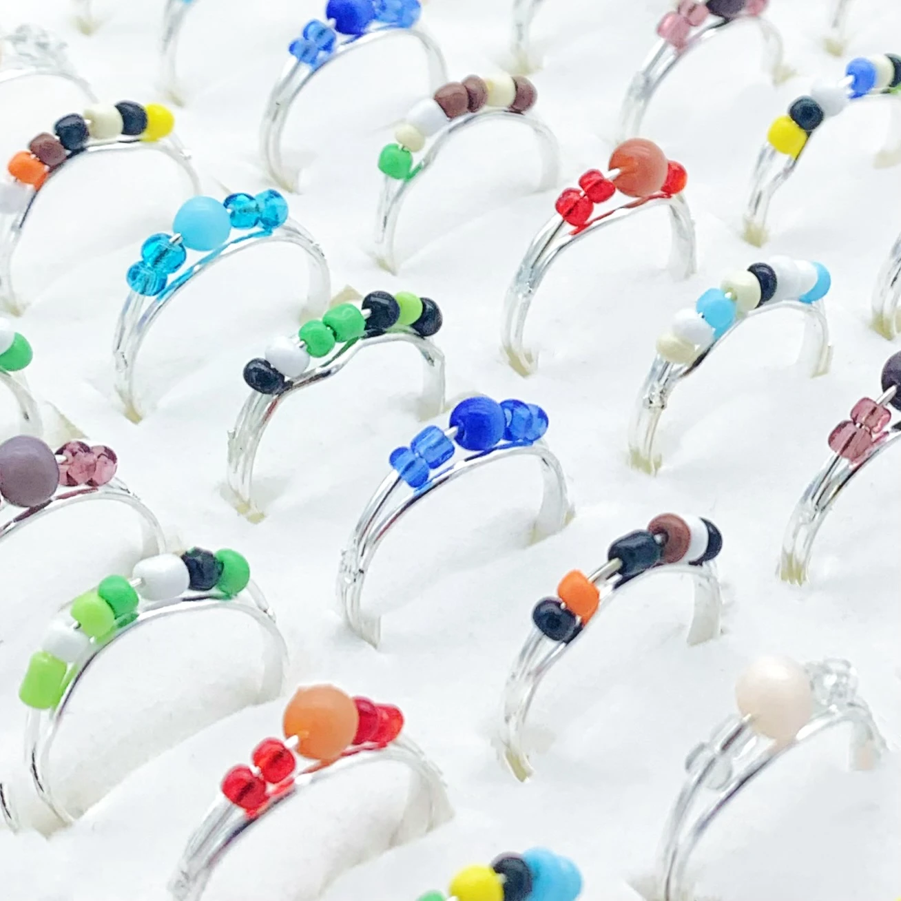 100pcs/Lots Colorful Measle Rings For Women Girls Adjustable Cute Handmade Bead Accessories Mix Style Party Gift Jewelry 3izard |