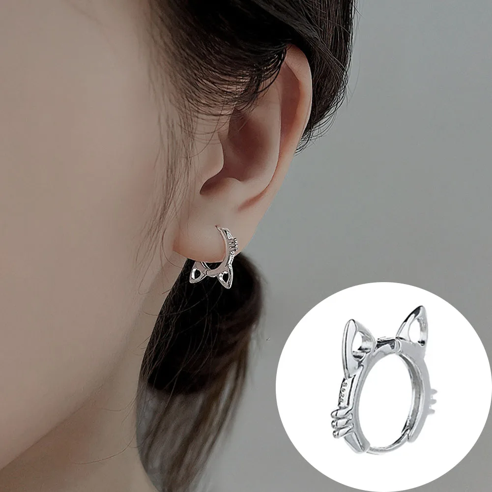 

Lovely Cat Earrings Women Children Jewelry Trendy Cute Animal Stud Earrings Girls Birthday Gifts Hollow Cat Earrings Sweet 1pc