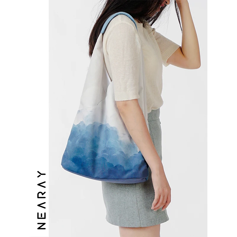 

Canvas Bag for Women Japanese Literature Spring Summer Large Capacity Shoulder Bag Niche Design Student Bucket Shopping Bag