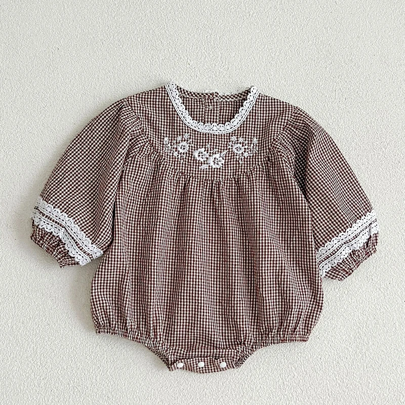 

Korean Style Infant Baby Girl Bodysuits Cotton Long Sleeve Plaid Embroidery Newborn Baby Girl Jumpsuit Autumn Spring Clothes