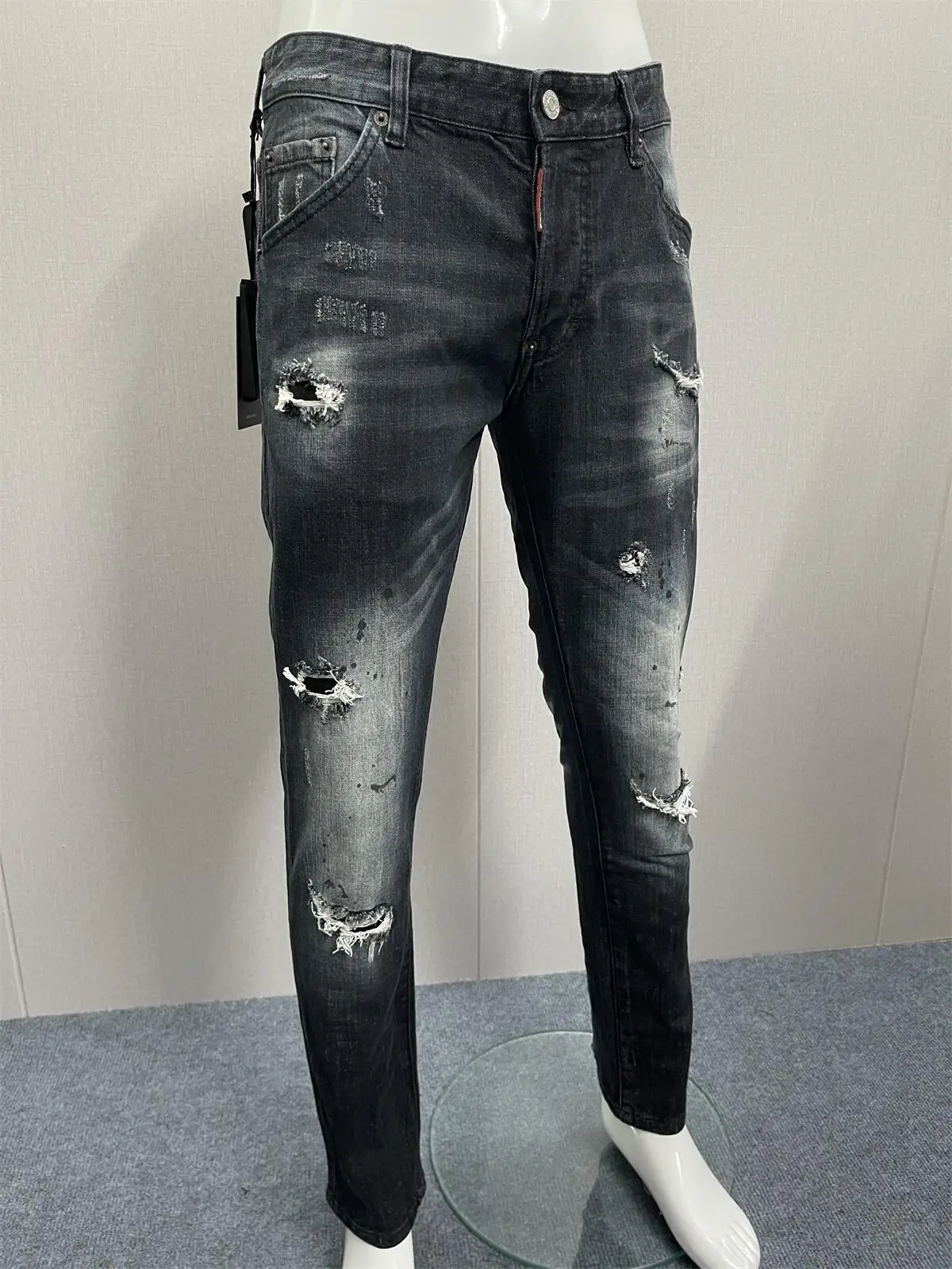 

2023 Spring/Summer New Jeans Fashion Men's Washed and Worn Hole Patches Paint 3D Cutting Small Feet Deep Blue Denim Pants Men