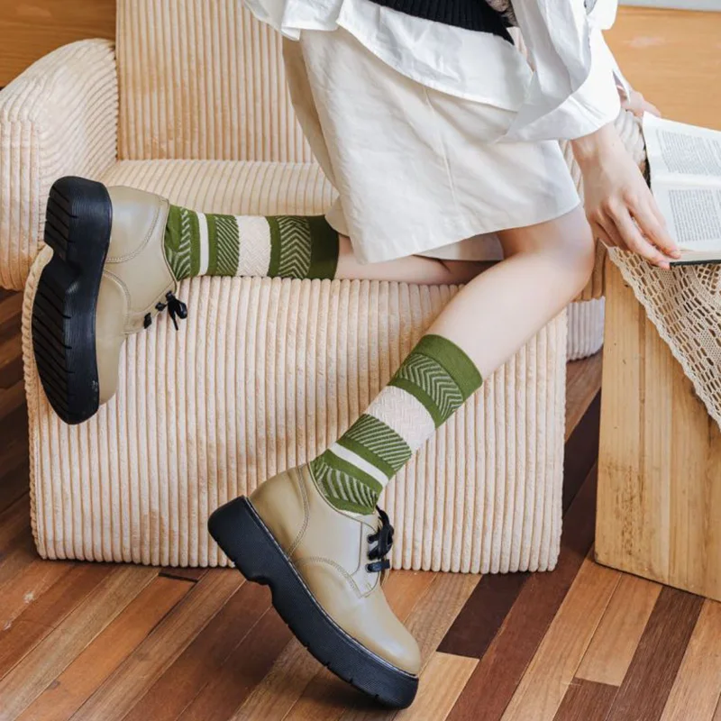 5 Pairs Socks For Women Winter Long Cotton Socks Fashion Wave Pattern Kawaii Comfortable Foot Cover Socks Female Christmas Gifs