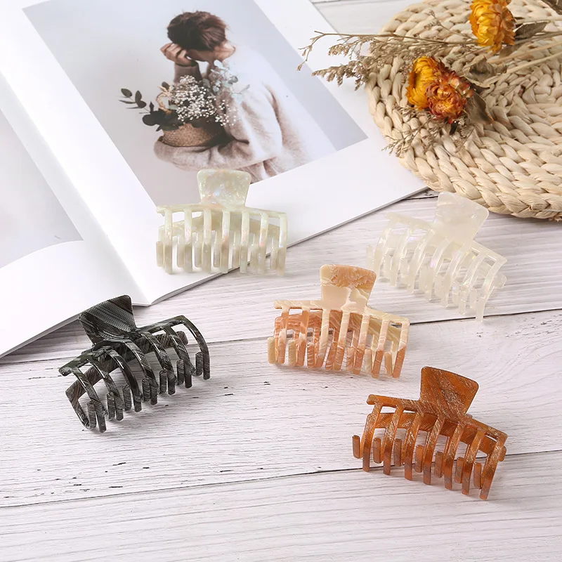 

Wholesale New Korean Version Advanced 7.4CM Acetic Acid Hair Clip Claw Fashion Marbling Medium Shark Clip For Temperamental Girl