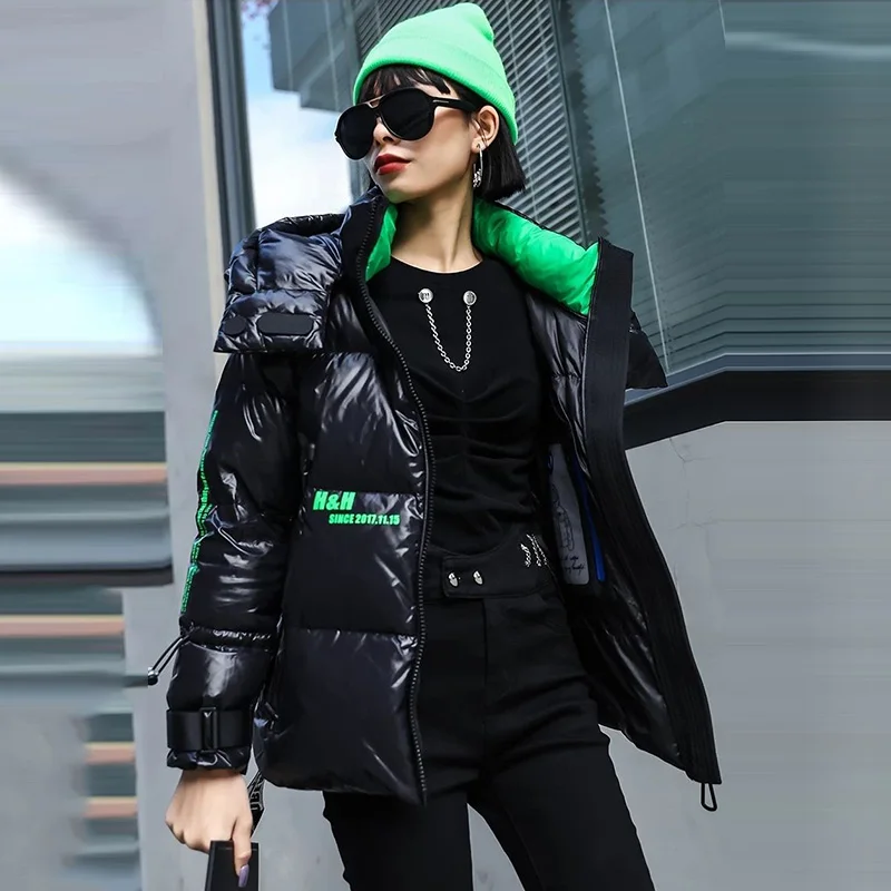 Winter Bright Down Jacket Women Fashion Brand 2022 New Short Hooded Disposable Trend Thick Warm White Duck Down Coats Female