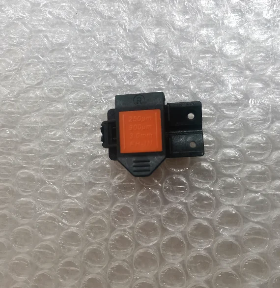 Original Xinwei OFS-80 90 95 fiber optic fusion machine three-in-one fixture Fiber Pigtail Fixture