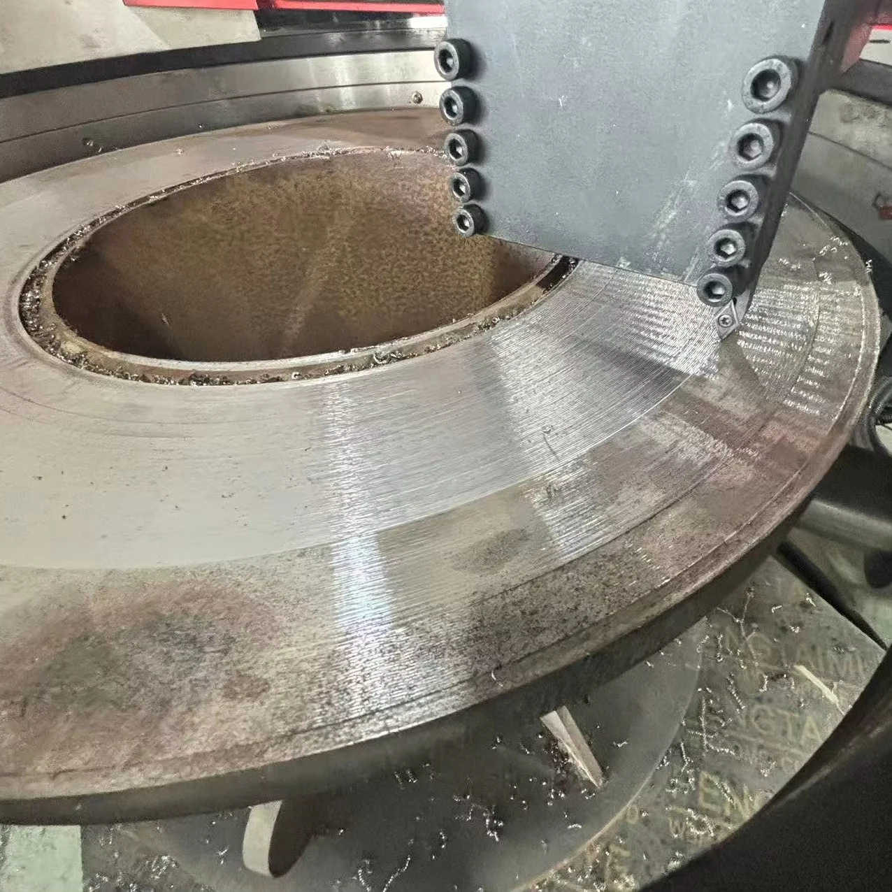 Портативный фланцевый шлифовальный станок SFN-610 для наружной обработки, ремонт уплотнительных поверхностей, диапазон 0-24 дюйма (art.: 3920dbb63beb3) - 3920dbb63beb3