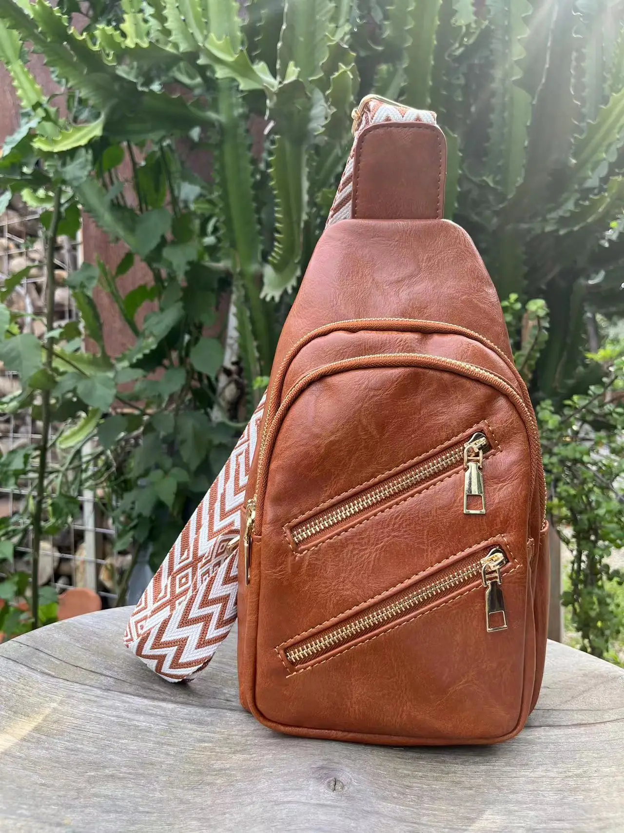 2023 Women Vintage Sling Bag PU Leather Bags Double Zipper Large Capacity Chest Bag Wide Strap Crossbody Bag Shoulder Bag