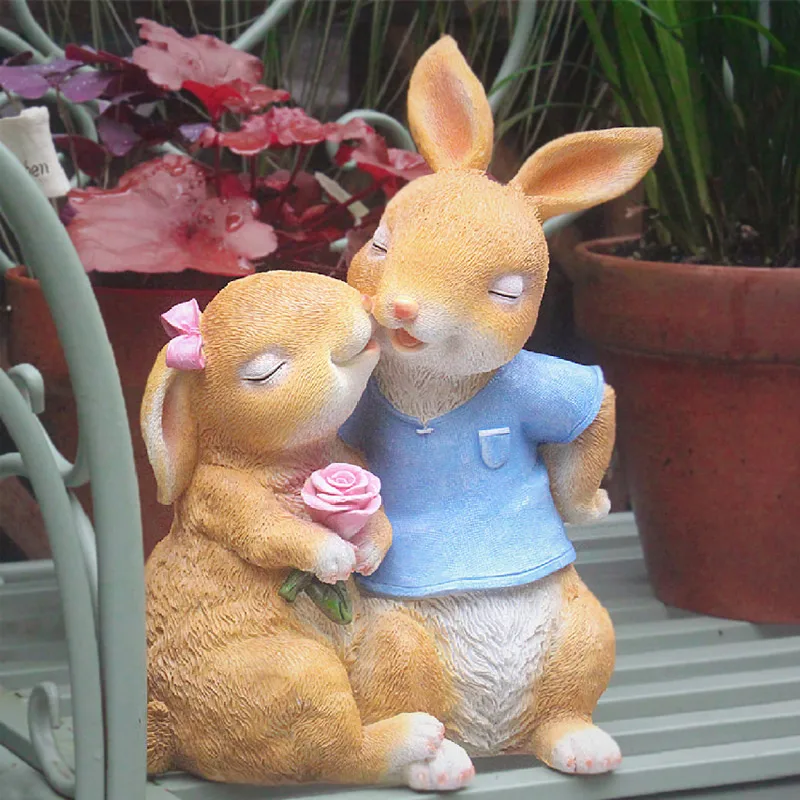 

Creative pastoral resin simulation cute couple rabbit sculpture outdoor balcony courtyard statuette fairy tale garden decoration