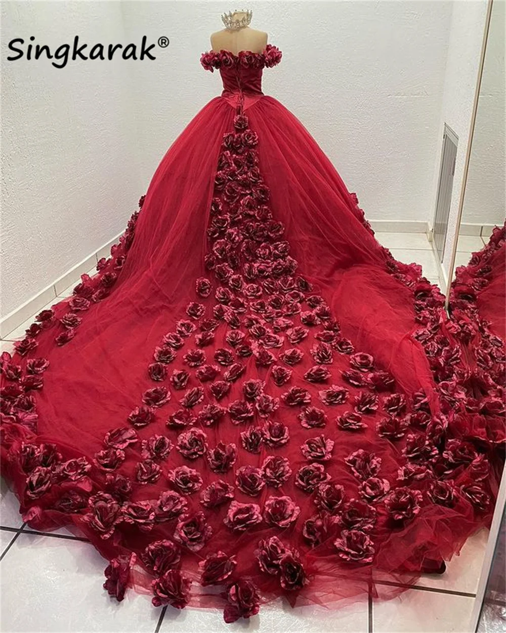 Купи Luxury 3D Floral Princess Ball Gown Quinceanera Dresses 2022 Off Shoulder Sweet 16 Dresses Lace-Up Vestidos De 15 Anos за 14,160 рублей в магазине AliExpress