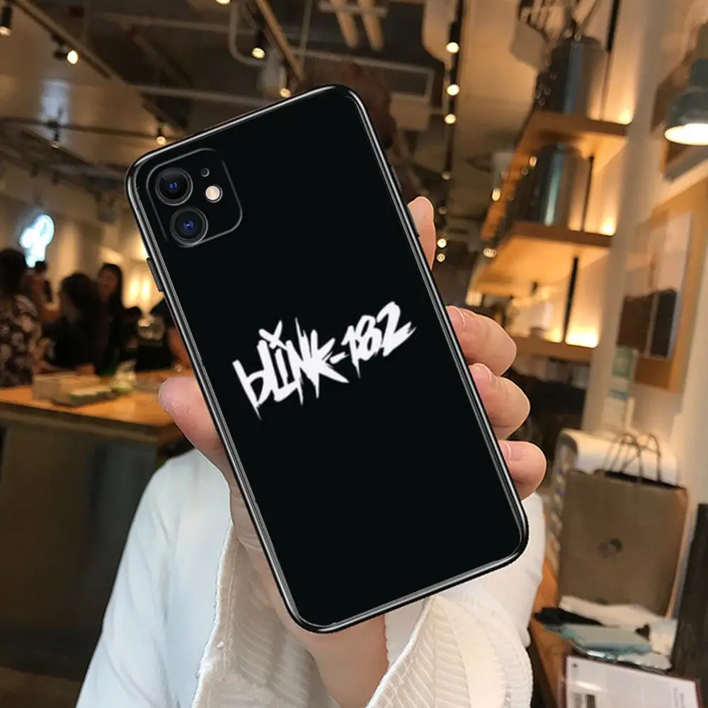 Мягкие силиконовые чехлы для телефонов iPhone цвет в ассортименте |