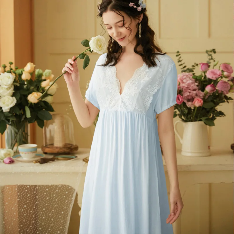 Palace Style Lace Nightgown Sexy V-Neck Night Dress Women Long Sleepwear Vintage Princess Women's Nightwear Homewear Spring New