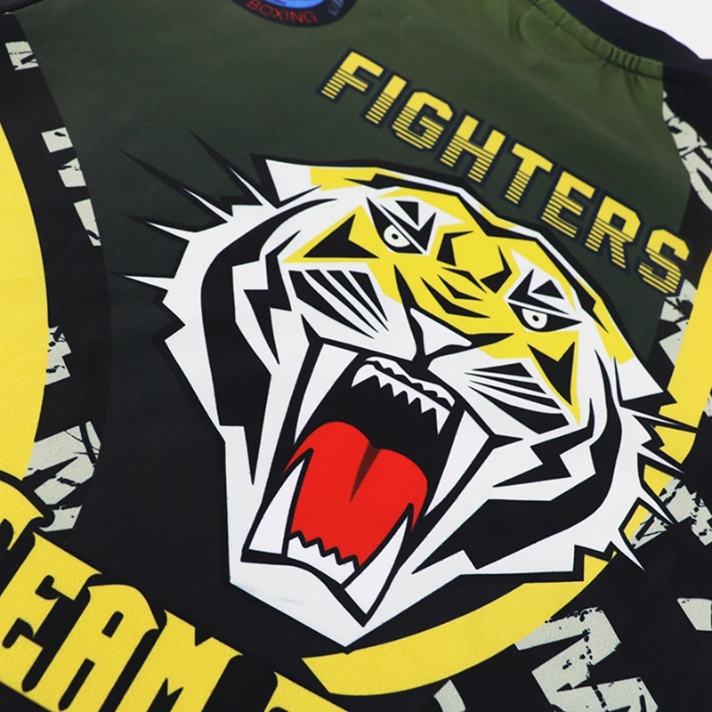 Футболка-рэшгард Tiger Muay Thai для мужчин в стиле бокса, кикбоксинга, бразильского джиу-джитсу, ММА и других единоборств в зале фитнеса или на боевых тренировках.
