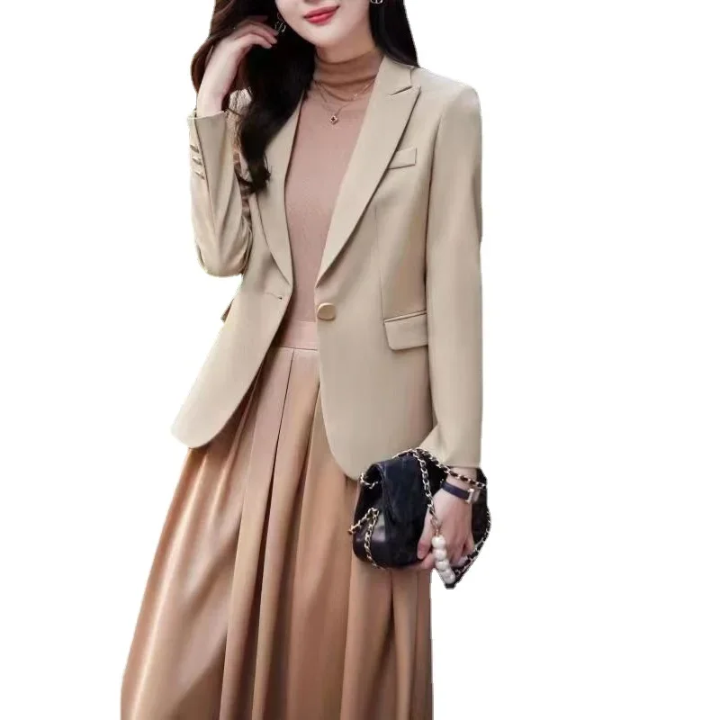 Новинка осени 2024 однобортный пиджак с женской темпераментной текстурой