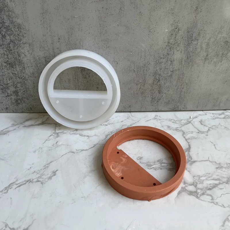 

Vase Mold Wall Hanging Planter Container Round Flower Pot Silicone Mold Color Random DIY Clay Handmade Craft For Home Decor