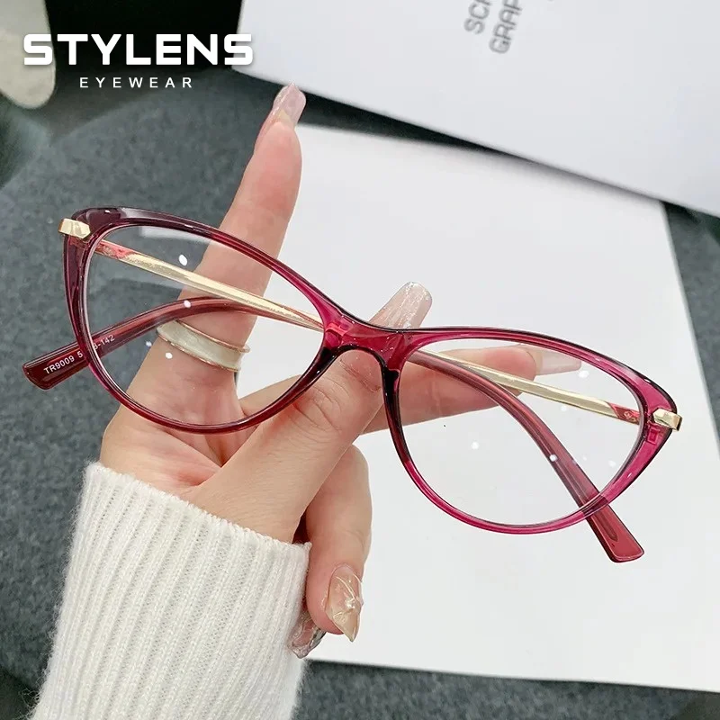 Фото STYLENS Модные женские очки «кошачий глаз» для коррекции миопии, фотохромные, с защитой от синего света, очки для чтения с прогрессивными линзами по рецепту. №4