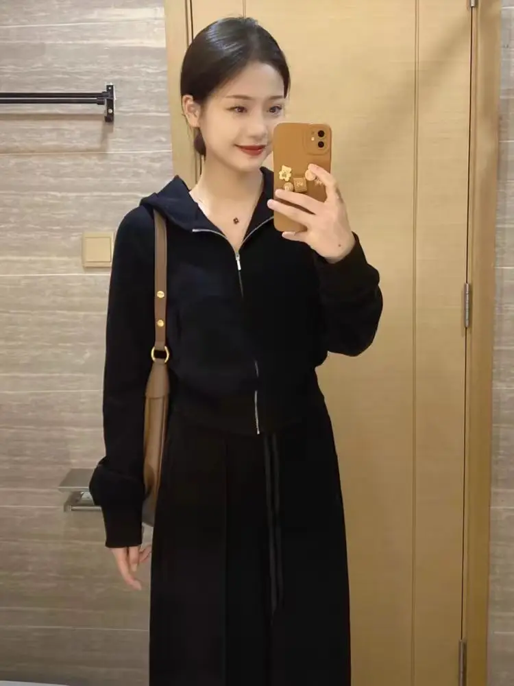 Осень 2024 женский спортивный костюм с капюшоном свободные широкие брюки