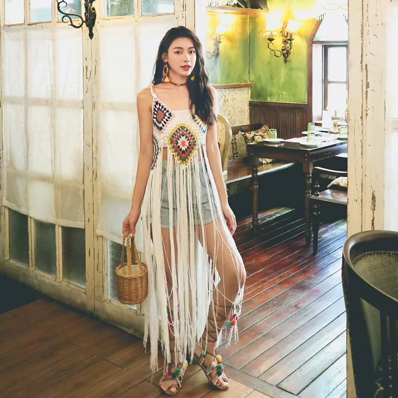 Трикотажное длинное платье для фотосъемки с кисточками женское облегающее без