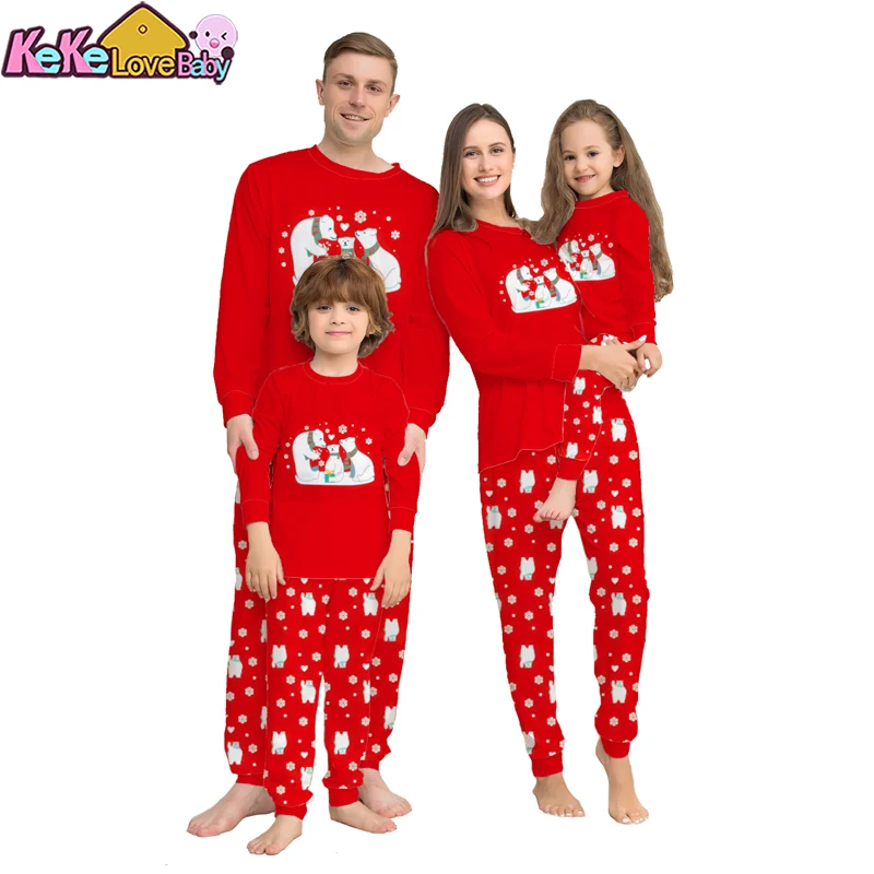 Фото Рождественская семейная Пижама комплект 2022 с медведем для взрослых и детей