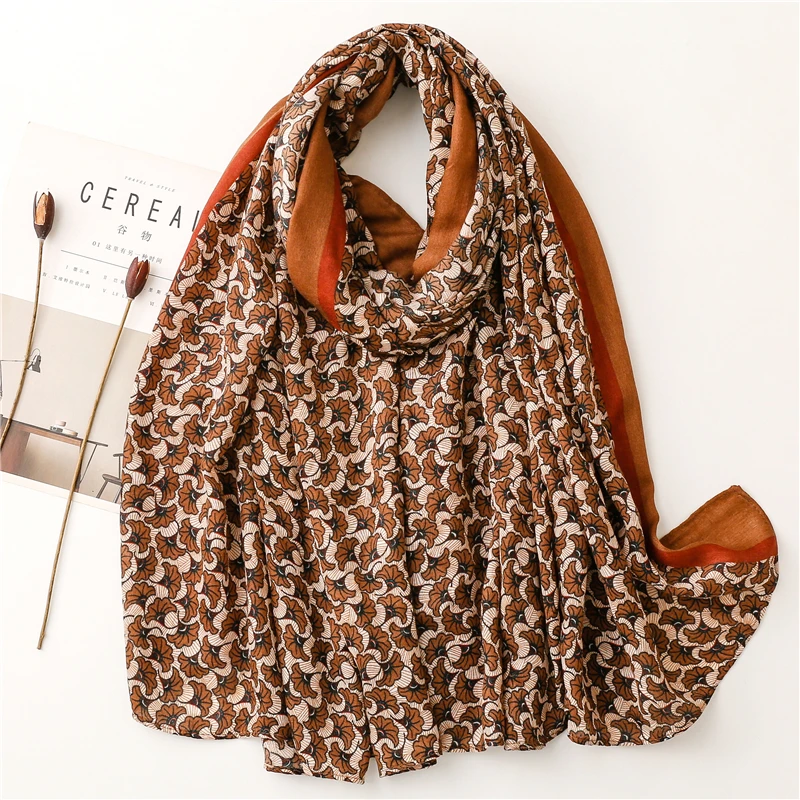 Autumn And Winter Snake skin luxury rose-spotted ladies wild leopard scarf female long scarf shawl thin brown fashionable scarf