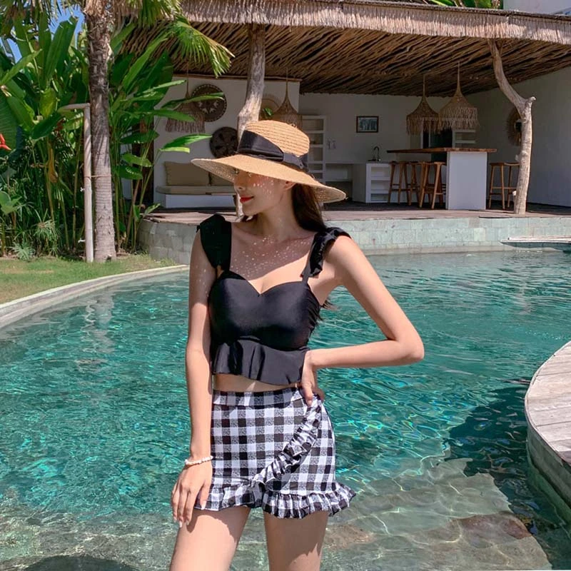 Рисунок 4 - Новинка, летний парный купальник из двух предметов