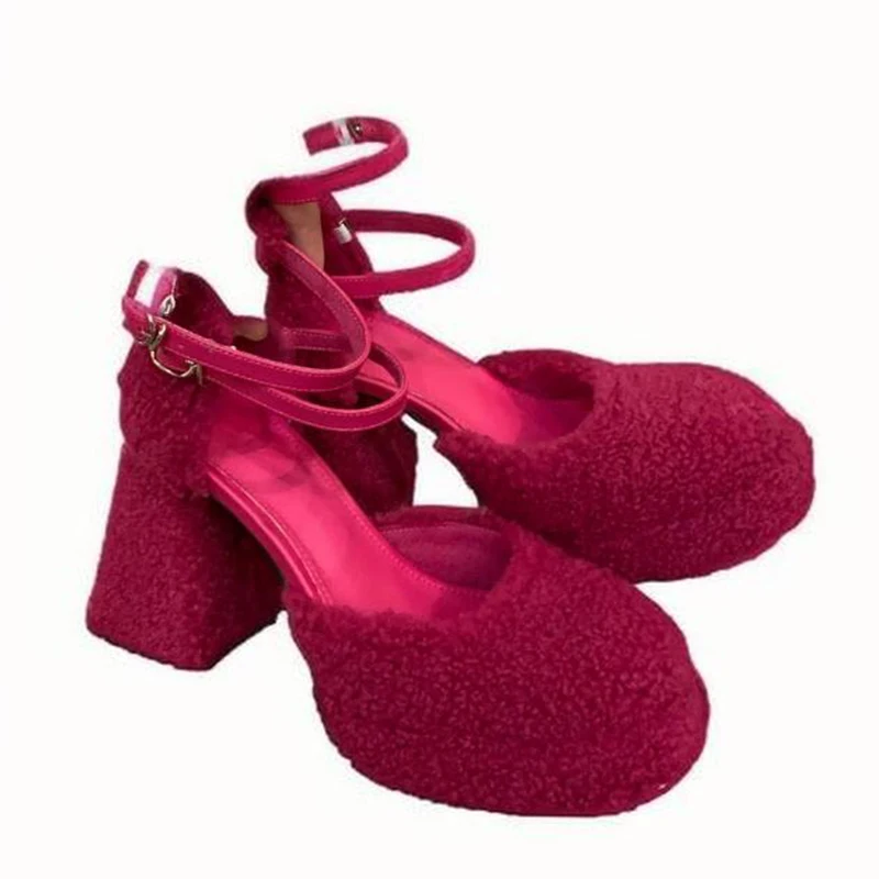 Женские пикантные туфли на высоком каблуке с мехом замшевые массивном мелком